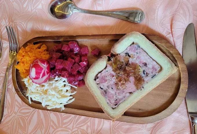 Carte du restaurant : spécialités alsaciennes et cuisine maison à Berrwiller dans le Haut-Rhin Rixheim 0